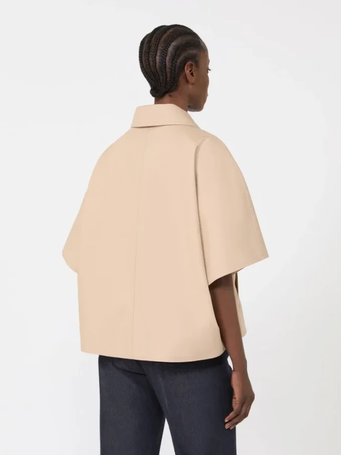 Water-repellent gabardine cape, albino Water-repellent gabardine cape, albino