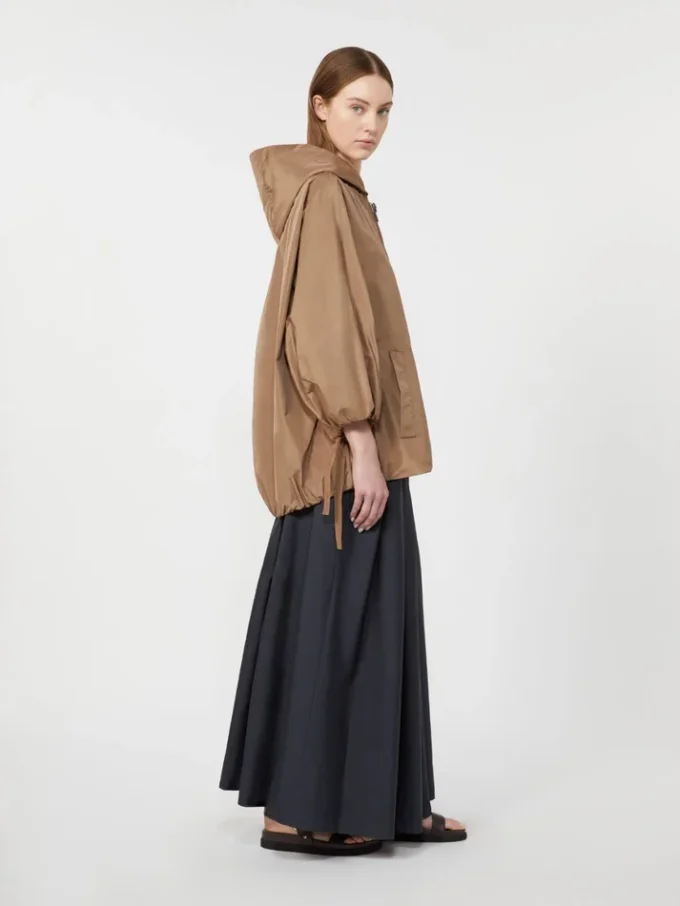 Water-repellent taffeta jacket, camel Water-repellent taffeta jacket, camel
