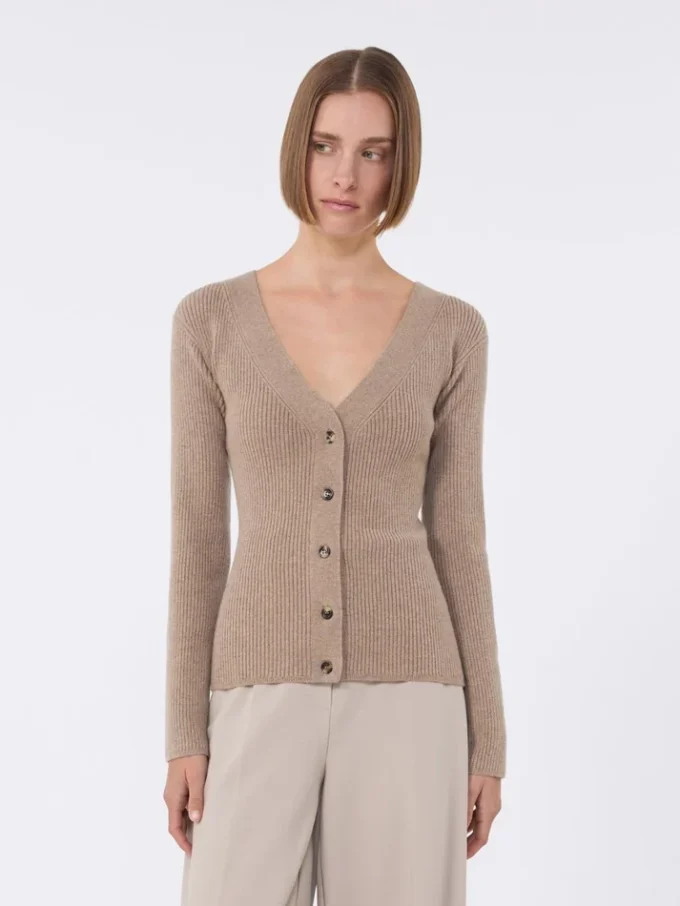 Wool and cashmere jumper, sand Wool and cashmere jumper, sand