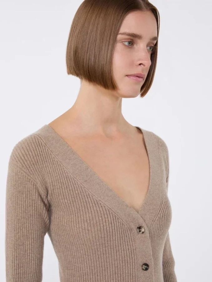 Wool and cashmere jumper, sand Wool and cashmere jumper, sand