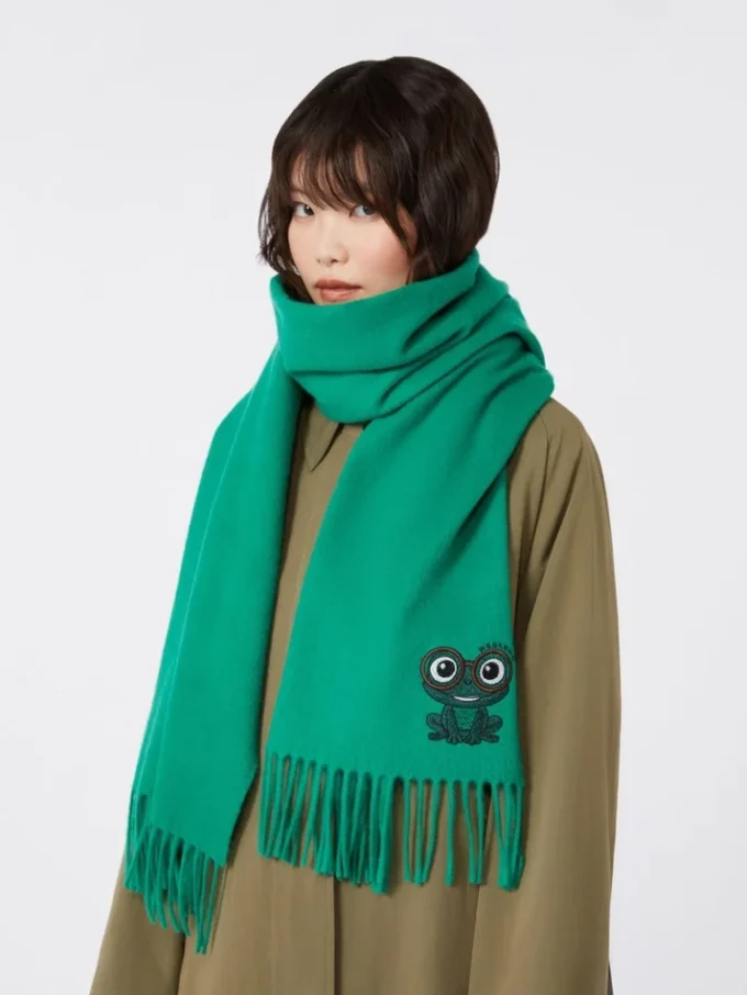 Wool and cashmere stole, emerald Wool and cashmere stole, emerald