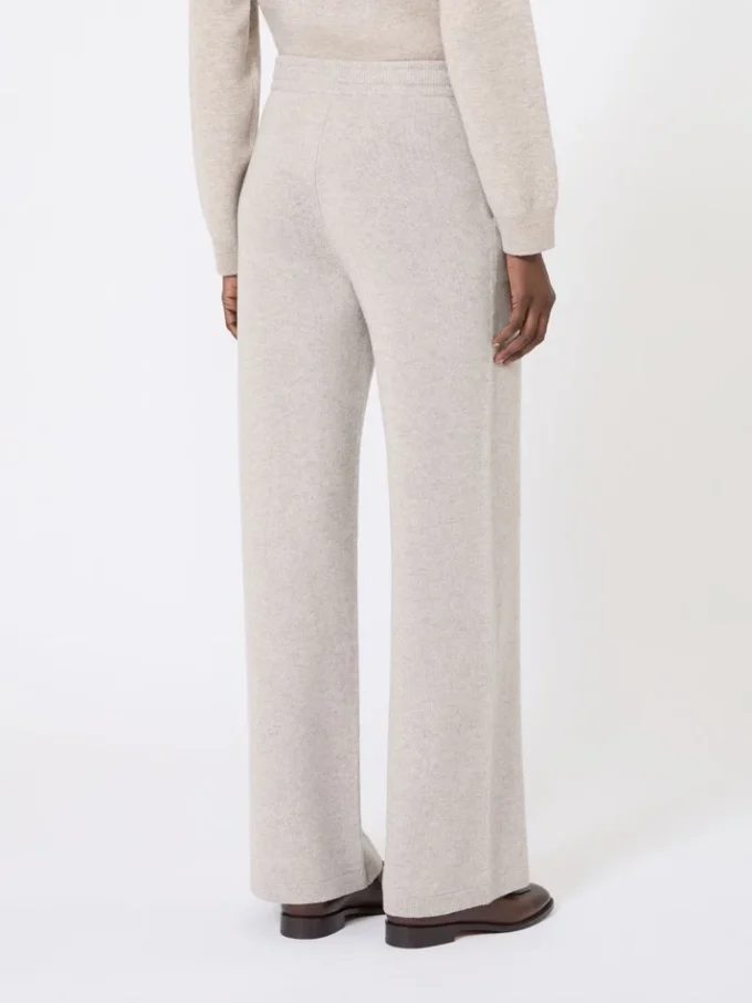 Wool and cashmere trousers, beige Wool and cashmere trousers, beige